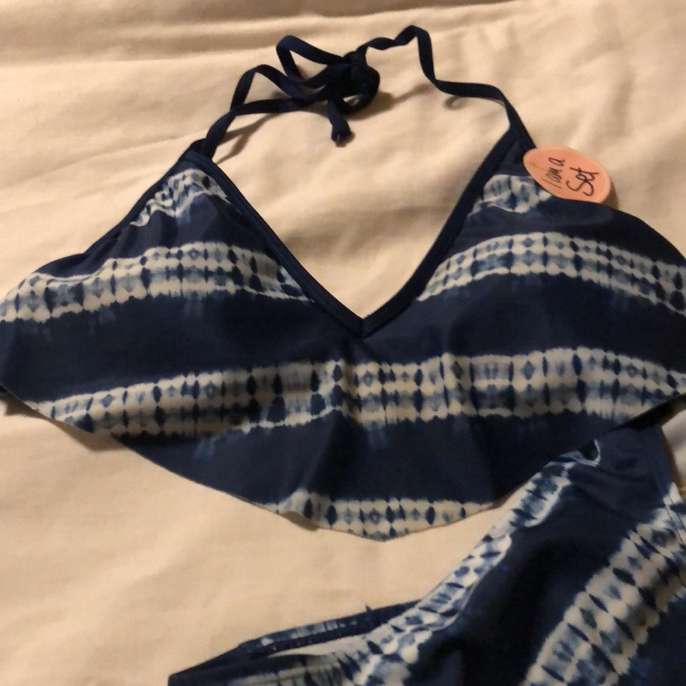 Swim Suit never worn - new